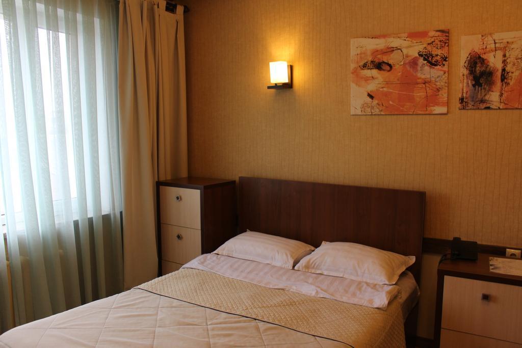 Delphin Guest House บิชเคก ห้อง รูปภาพ